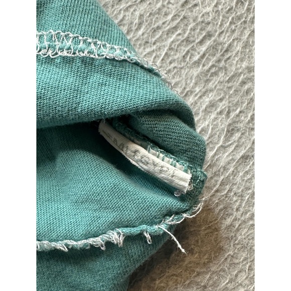 Columbia PFG Shirt‎ Mens XL Green Free Hugs Shark Graphic Fishing Tee - Picture 5 of 10